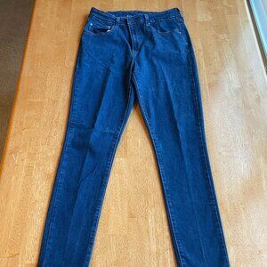 Levi Strauss & Co  High Rise Womens Jeans  W3 / L30